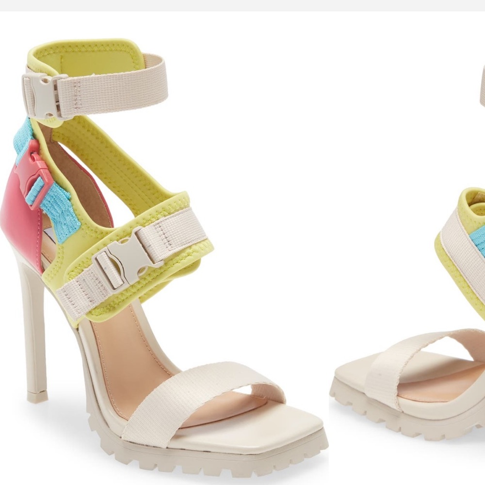 Steve Madden Heels “Vibing”